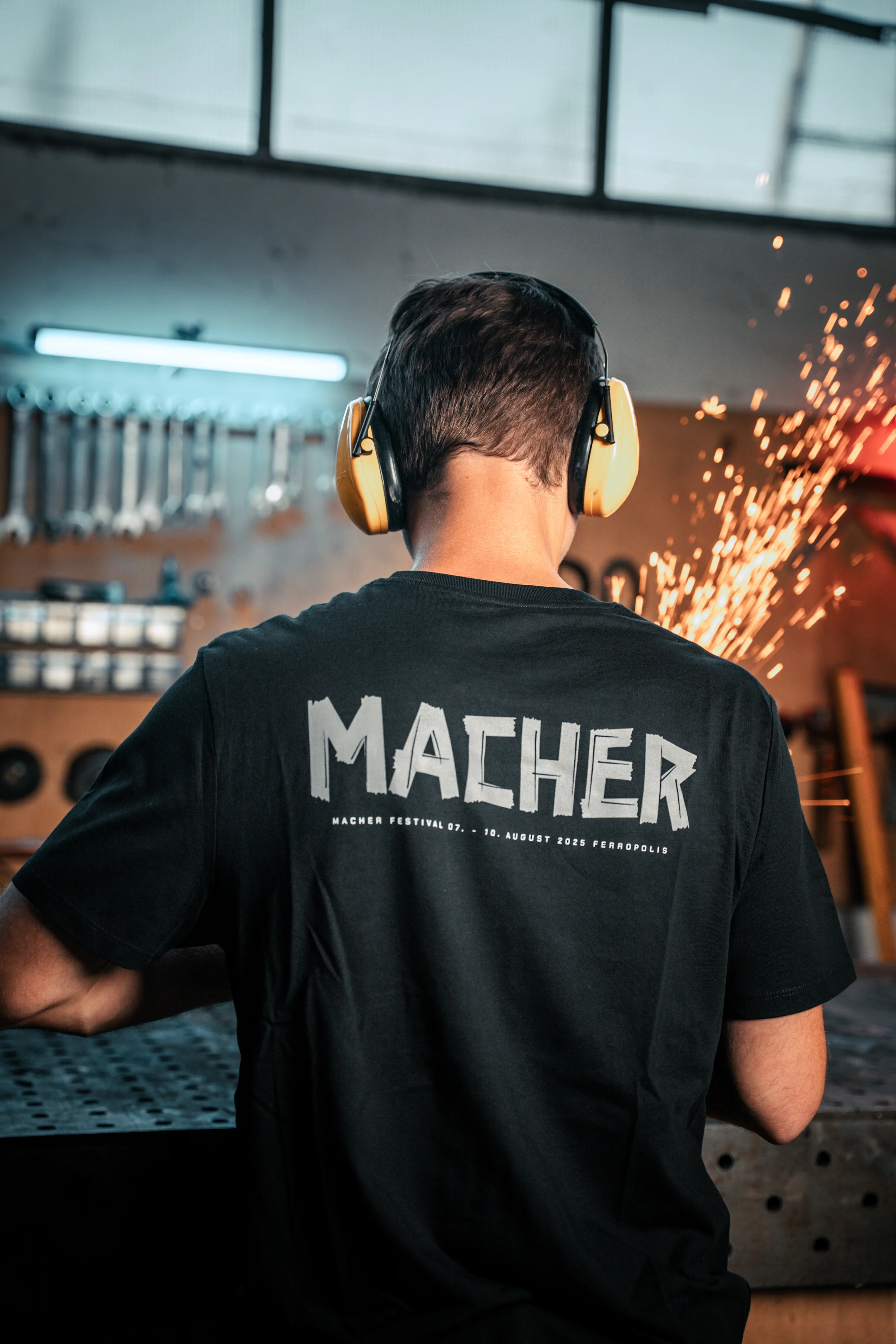 MACHER Shirt - Limitierte MACHER FESTIVAL 2025 Edition - Image 2