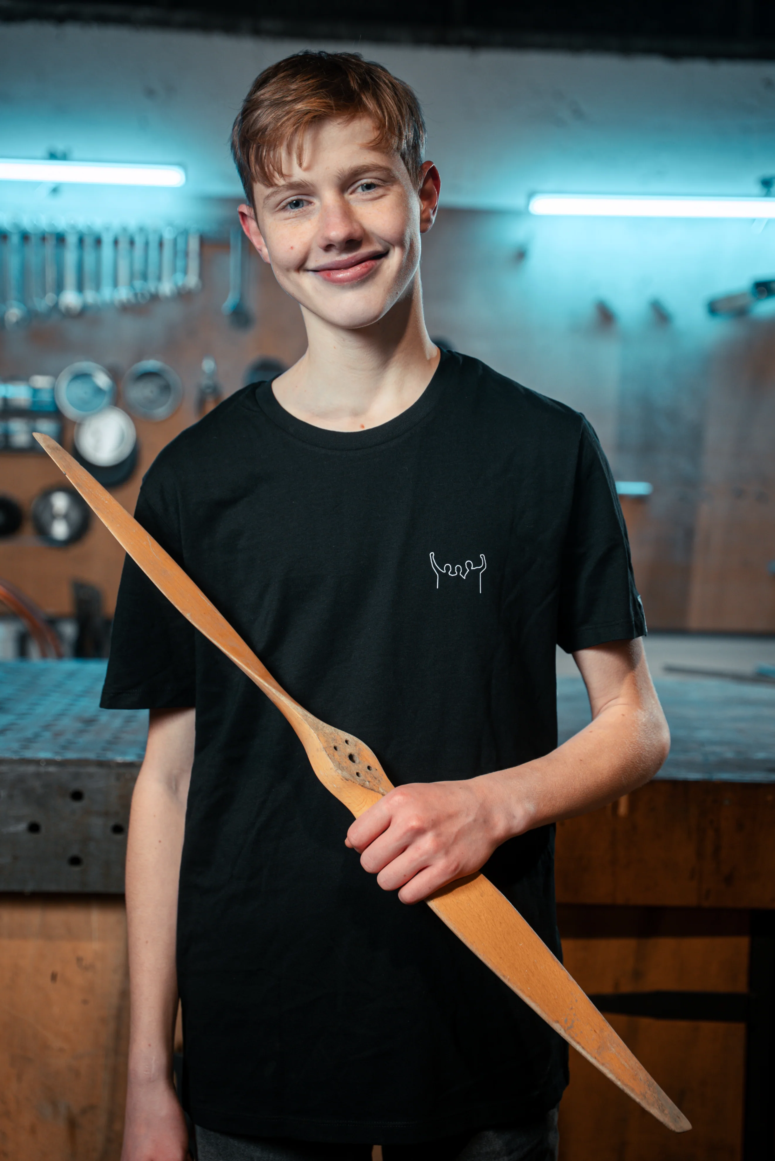 Fliegende Badewanne T-Shirt - Image 2